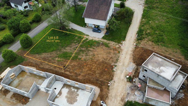 Vue aérienne indiquant le tracé du lot n°6b d'un ensemble immobilier mis en vente par Seguin maitrise d'œuvre.