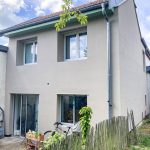 Vue après travaux d'isolation extérieure et rénovation énergétique globale d’une maison mitoyenne par Seguin maitrise d'œuvre.