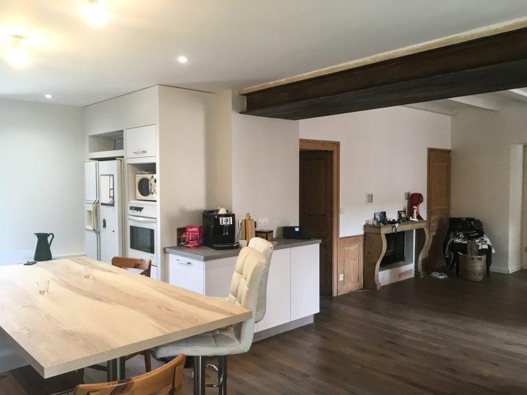 Vue intérieure avant travaux d'aménagement et de rénovation énergétique d’une maison de village, par Seguin maitrise d'œuvre.